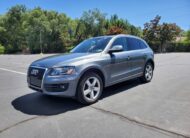 2012 Audi Q5 2.0T Quattro Premium Sport Utility 4D