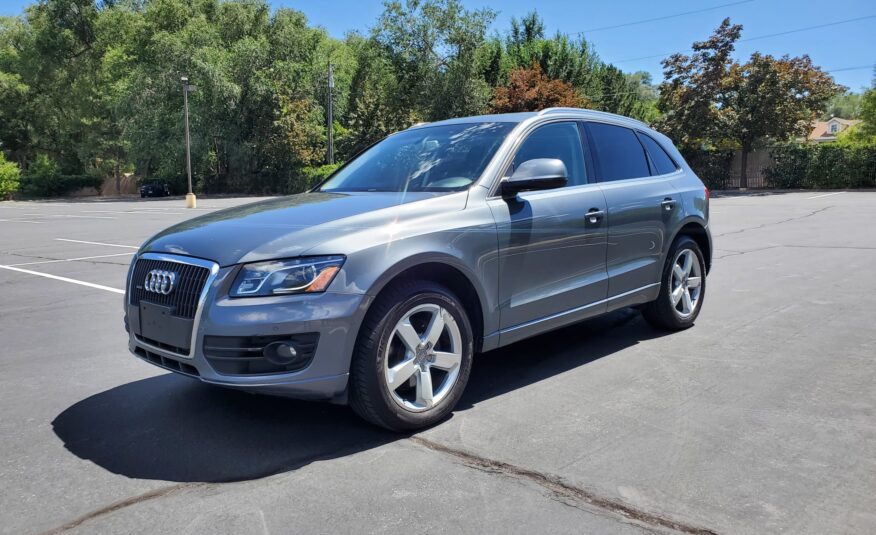 2012 Audi Q5 2.0T Quattro Premium Sport Utility 4D