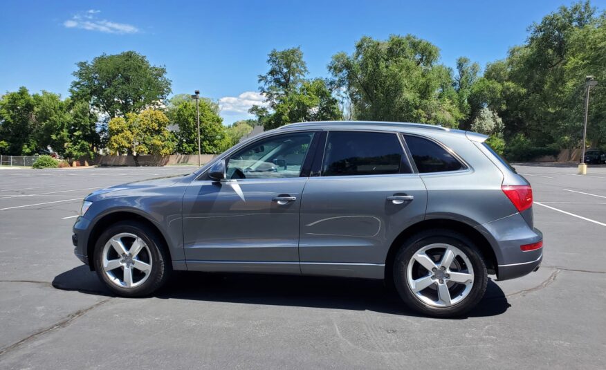 2012 Audi Q5 2.0T Quattro Premium Sport Utility 4D