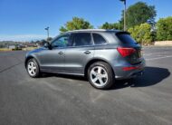 2012 Audi Q5 3.2 Quattro Premium Plus Sport Utility 4D