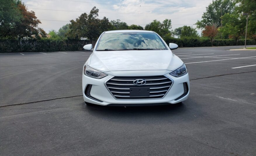 2017 Hyundai Elantra SE Value Edition Sedan 4D