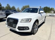 2013 Audi Q5 3.0T Prestige Sport Utility 4D