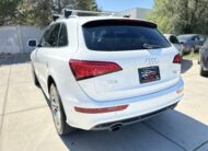 2013 Audi Q5 3.0T Prestige Sport Utility 4D